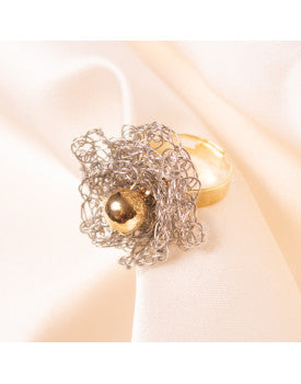 Anillo de bailarina dorado